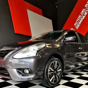 NISSAN VERSA EXCLUSIVE 2019