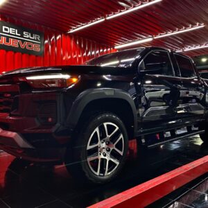CHEVROLET COLORADO Z71 2024